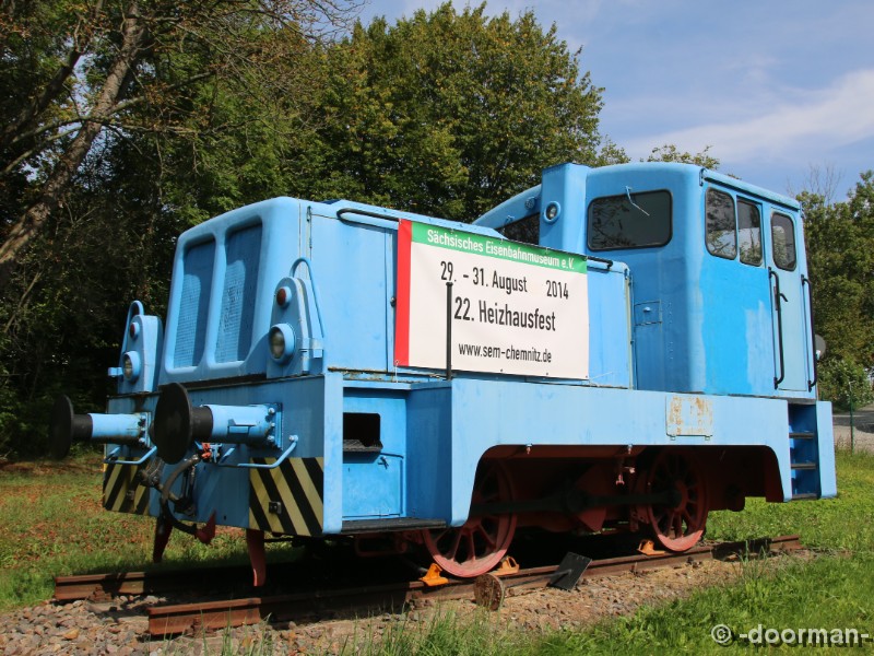Baureihen/Diesel/V 10/LKM 252515
